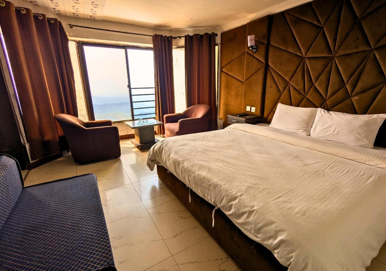 Grand Heights Hotel Murree Zewnętrze zdjęcie