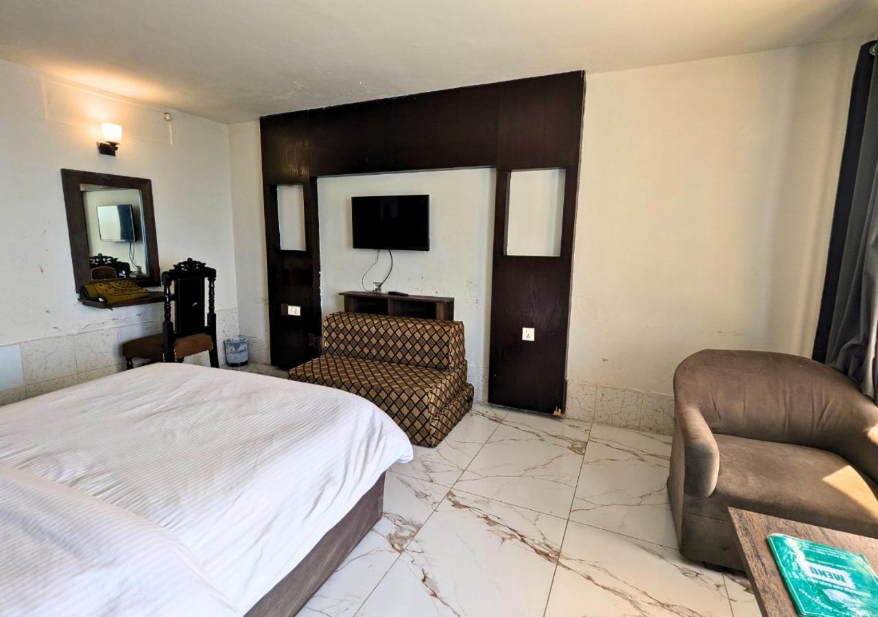Grand Heights Hotel Murree Zewnętrze zdjęcie
